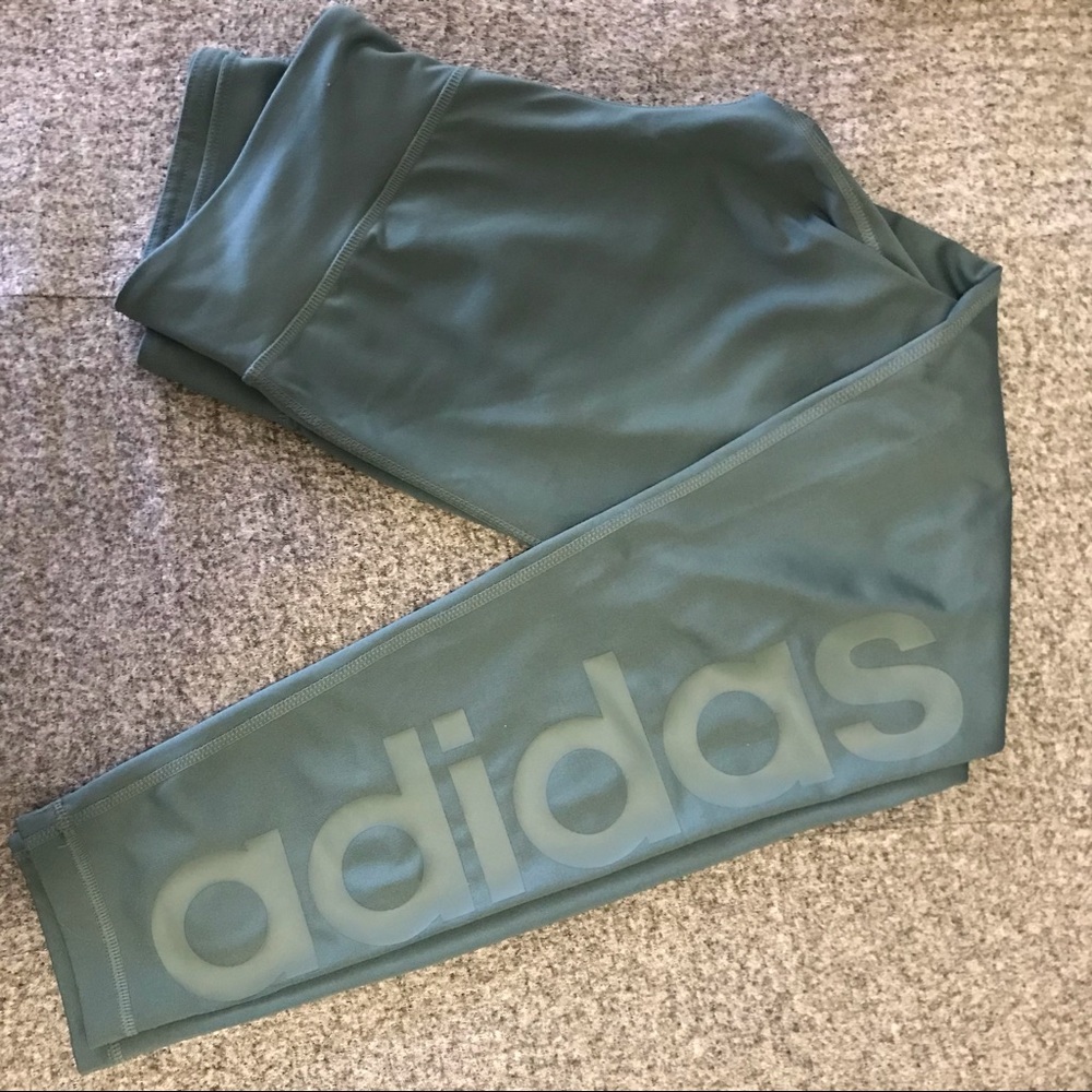 Adidas leggings